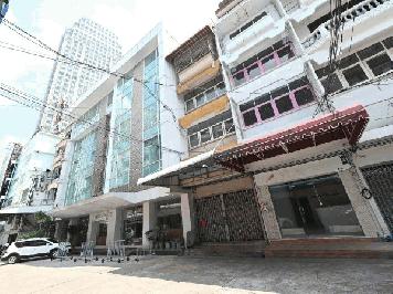 ให้เช่าอาคารพาณิชย์ 5 ชั้น ขนาด 400 ตรม. ทำเลดีใกล้ BTS อโศก & MRT สุขุมวิทเพียง 250 ม.Terminal 21 ใกล้โรงแรมชาร์มา ซอยทะลุออกถนนรัชดาภิเษก ซอยสุขุมวิท 22 ซอยไผ่สิงห์โต